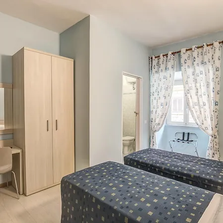 Nuova Monaco Hotel Rom