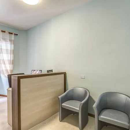 Hotel Nuova Monaco Rome